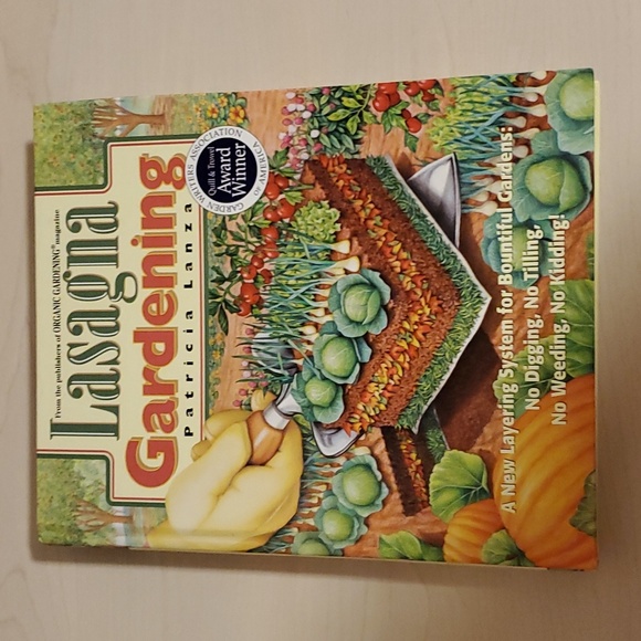 Lasagna Gardening by Patricia Lanza - Picture 1 of 2